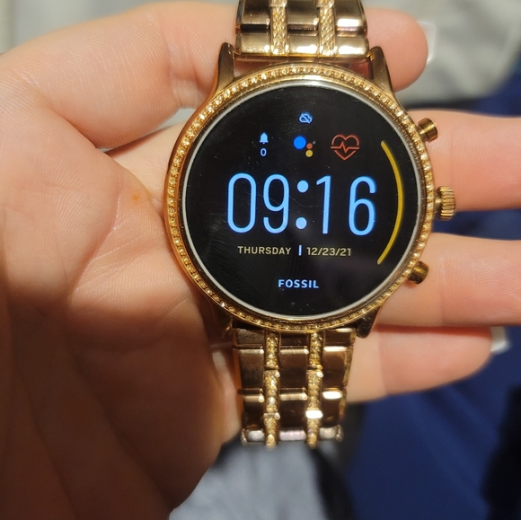 Fossil Julianna HR 3558 Gen 5 - Picture 3 of 3